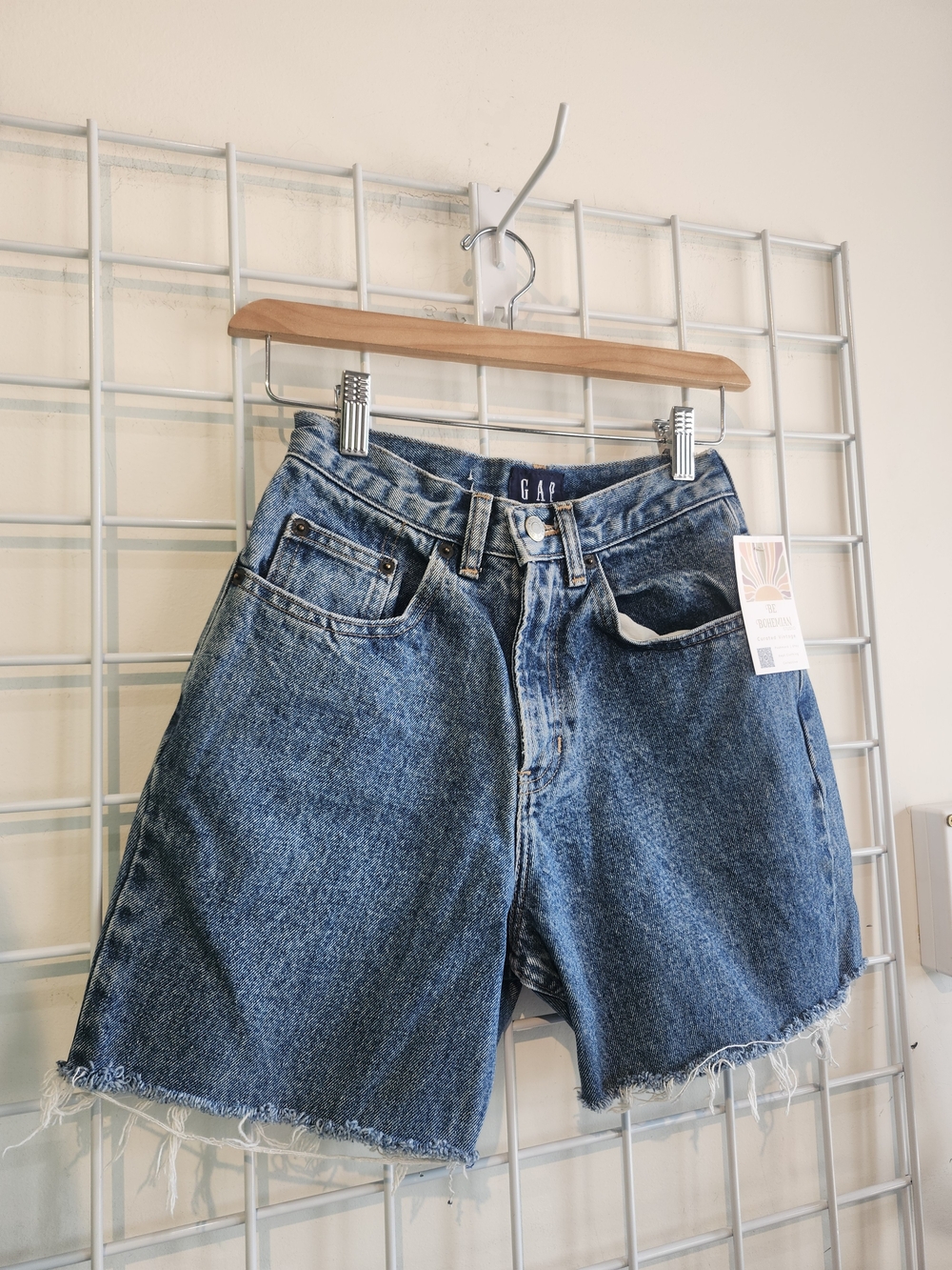 90s Vintage GAP Blue High-Rise Frayed Hem Denim Shorts